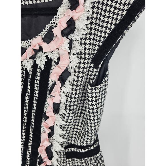 Chanel Women's Sleeveless Round Neck Wrap Pattern Houndstooth Dress Size 40 - Picture 2 of 5